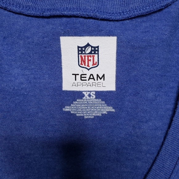 NFL Team Apparel New York Giants v-neck tee size XS - Picture 6 of 6